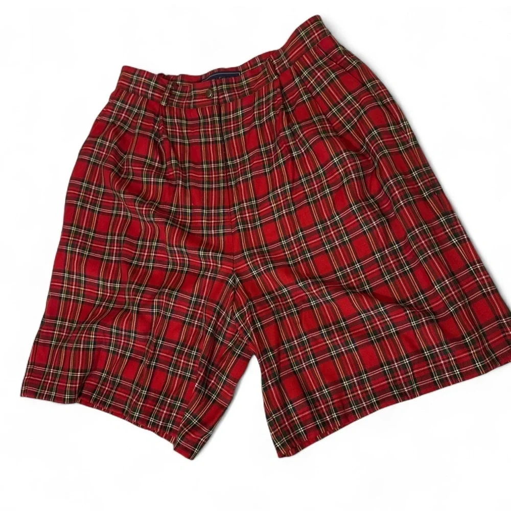 Vintage 90s Karen Scott Red Tartan Plaid Pleated High Waist Golf Mom Shorts 10